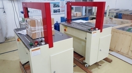 Máy đóng đai là gì? Tổng quan về máy đóng đai và ứng dụng